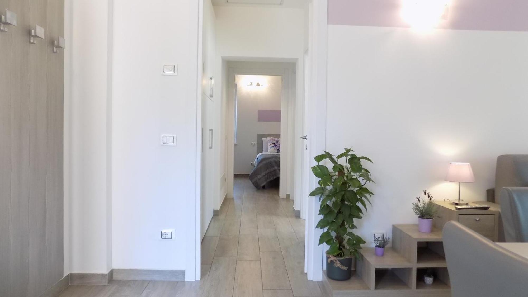 Millyholidays - Apartment Lilla - Center - Nearby Beach - Private Garden - Spa Pool Bardolino Buitenkant foto